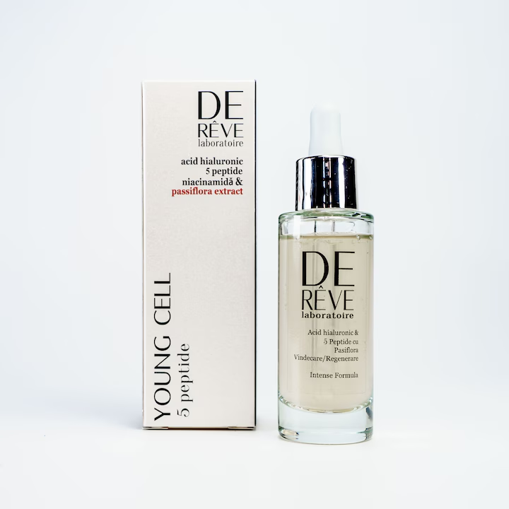 Ser facial concentrat YOUNG CELL, cu 5 peptide, niamicidă, două tipuri de acid hialuronic și extract de passiflora, 30ml, DE RÊVE Laboratoire